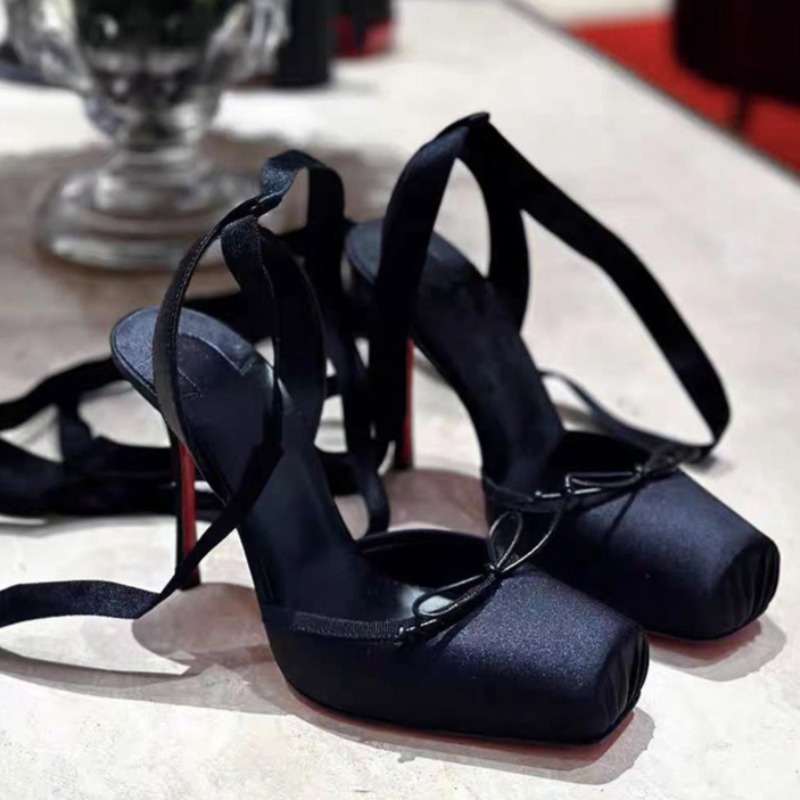 Novos Sapatos Femininos 2026,  - Women Fashion Nova avaliação e preço