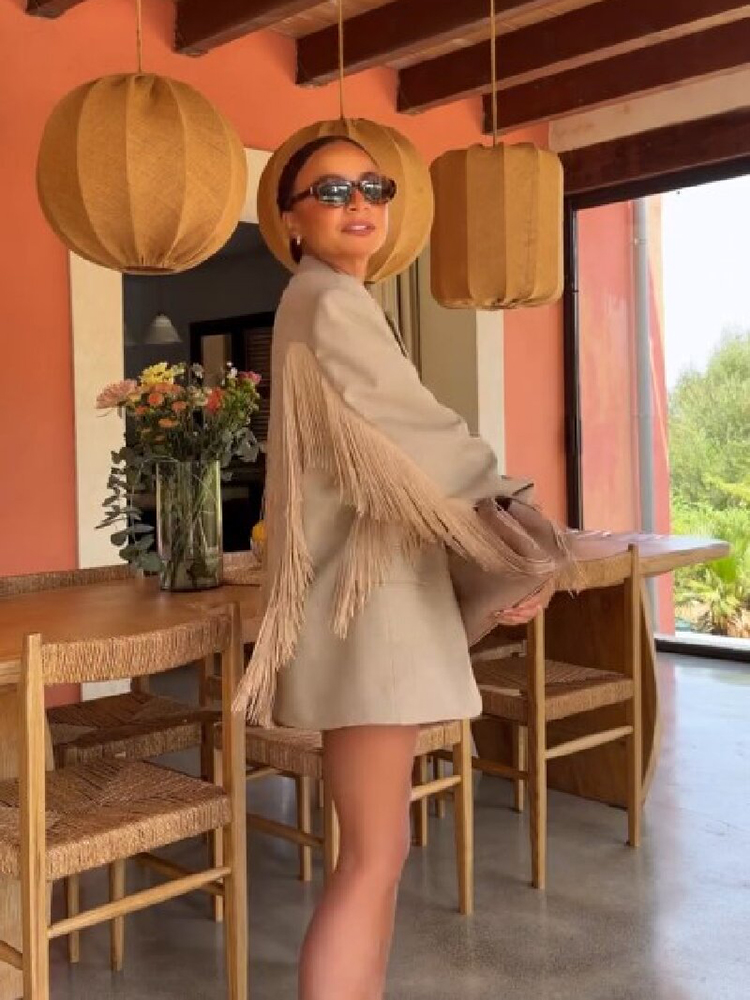Blazer Feminino de Outono com  - Women'S Fashion Trends 2026 Spring Summer avaliação e preço